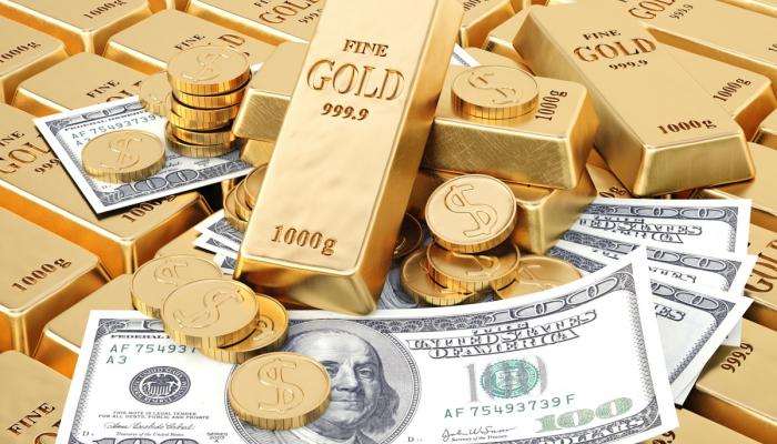 الدولار القوي يسلب بريق الذهب .. أدنى مستوى في 3 أسابيع