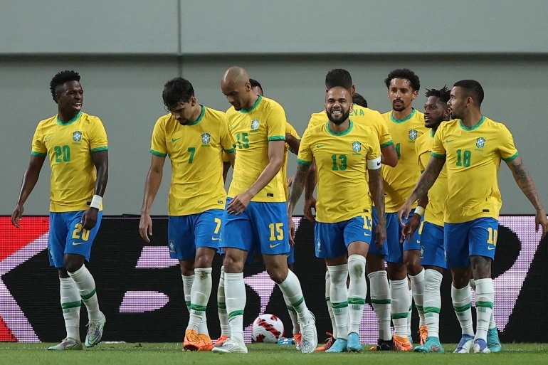 فيرمينو وكوتينيو وألفيس علامات استفهام في تشكيلة البرازيل لكأس العالم