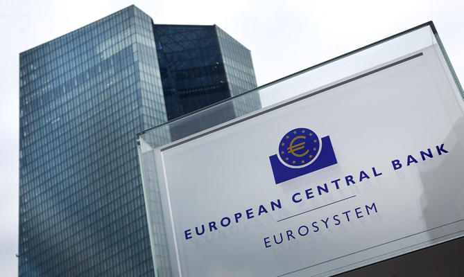 المركزي الأوروبي يتوقع ركودا بمنطقة اليورو