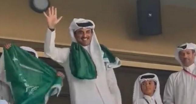تعليق مُثير من أمير قطر حول فوز السعودية على الأرجنتين