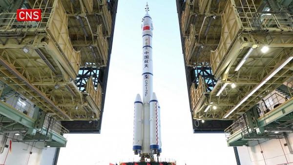الصين تستعد لإطلاق المركبة شنتشو15 إلى محطتها الفضائية الثلاثاء