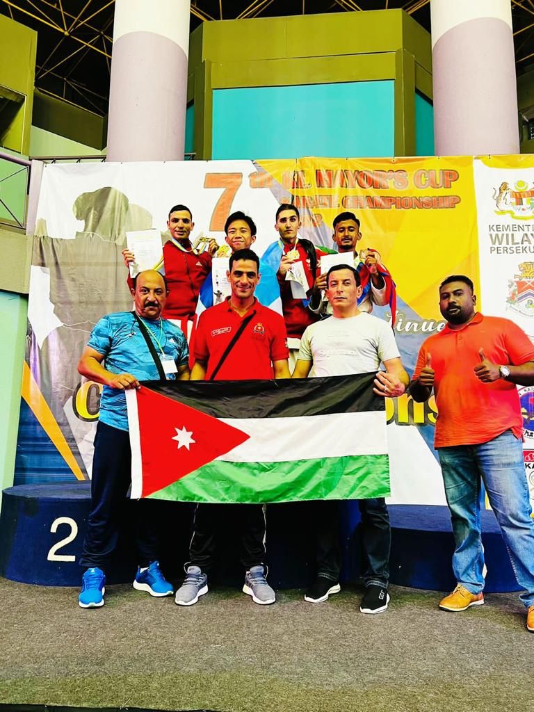 نشامى الأمن العام للكراتيه يحصدون الذهب في بطولة كوالالمبور الدولية السابعة .
