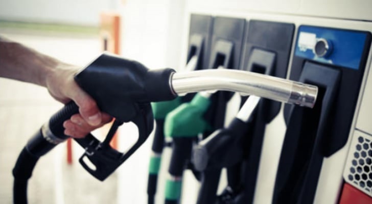 خبير طاقة يشرح معنى صدور معدل تسعير مشتقات النفط