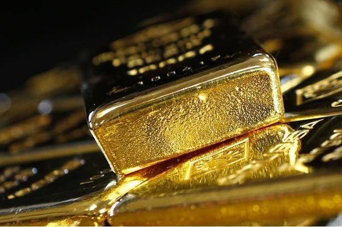 الذهب عالمياً يرتفع والأسعار عالقة فوق 1800 دولار خلال اسبوع