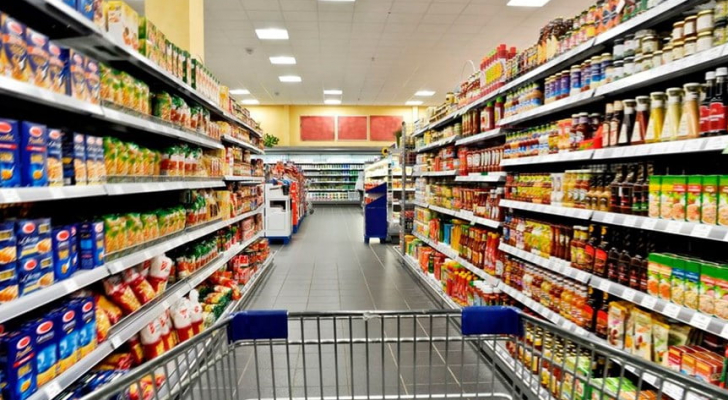 حماية المستهلك تدعو إلى مقاطعة شراء السلع الغذائية القريبة من انتهاء الصلاحية