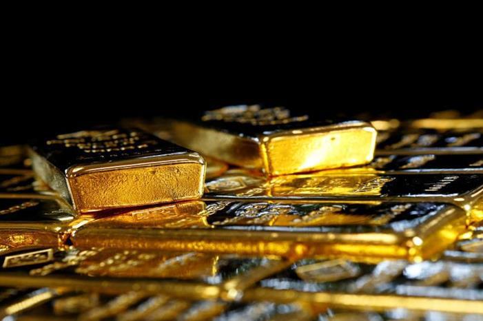 عالمياً.. الذهب يهبط لأدنى مستوى منذ شهرين