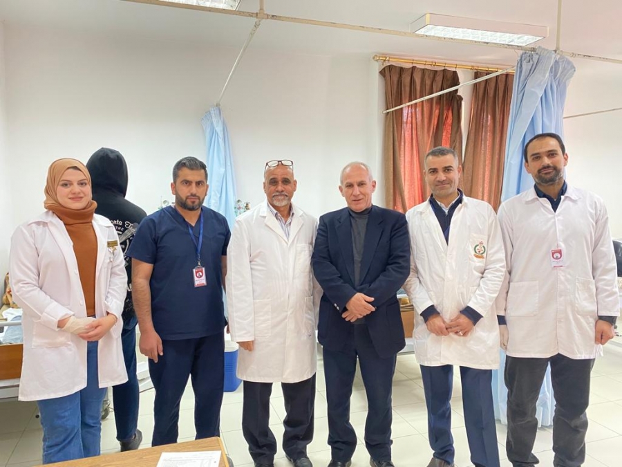 جامعة عجلون الوطنية تنظم حملة للتبرع بالدم بالتعاون مع مستشفى الإيمان الحكومي