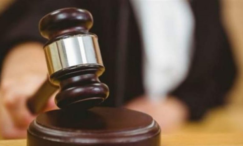 ‏الاشغال المؤقتة لطاعن صديقه بسكين مطبخ