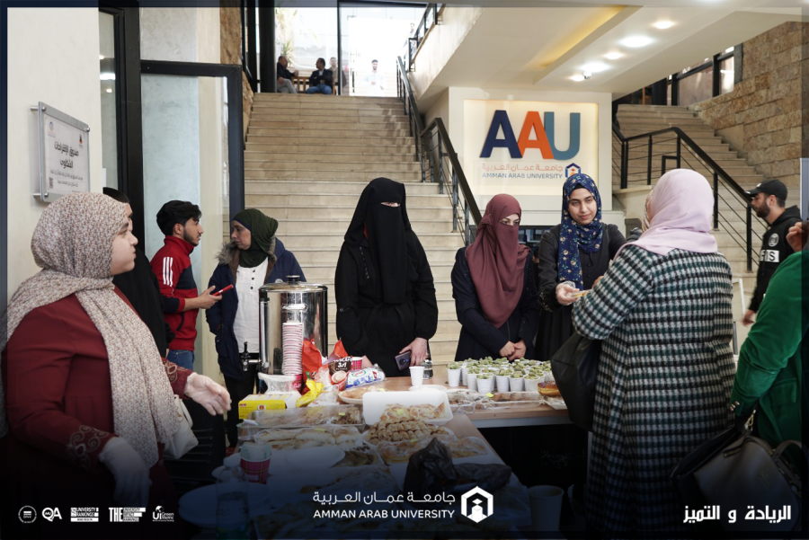 بازار إيد على إيد في جامعة عمان العربية