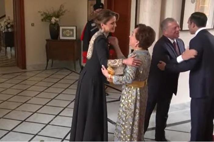 وصول جلالة الملك عبدالله الثاني والملكة رانيا لقصر زهران وبدء فعاليات حفل زفاف ولي العهد