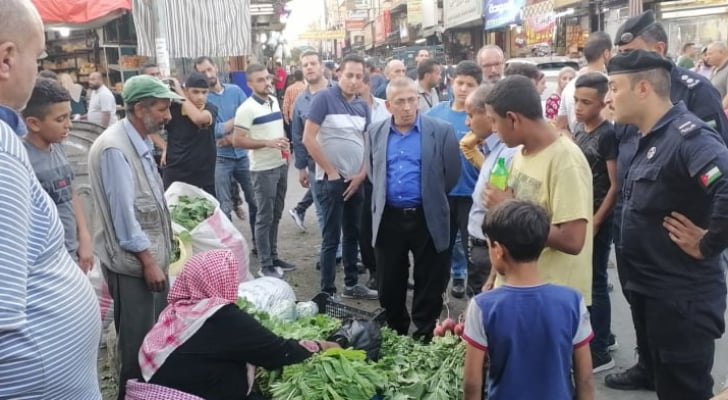 مخالفة 8 منشآت غذائية في محافظة الزرقاء