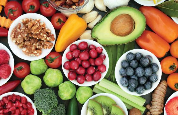 تنوع الطعام يفتح الشهية الفاكهة والخضروات