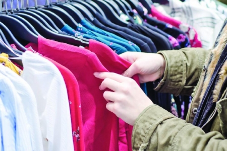 مبيعات الألبسة في الأردن أقل من المتوسط مع نهاية موسم الصيف