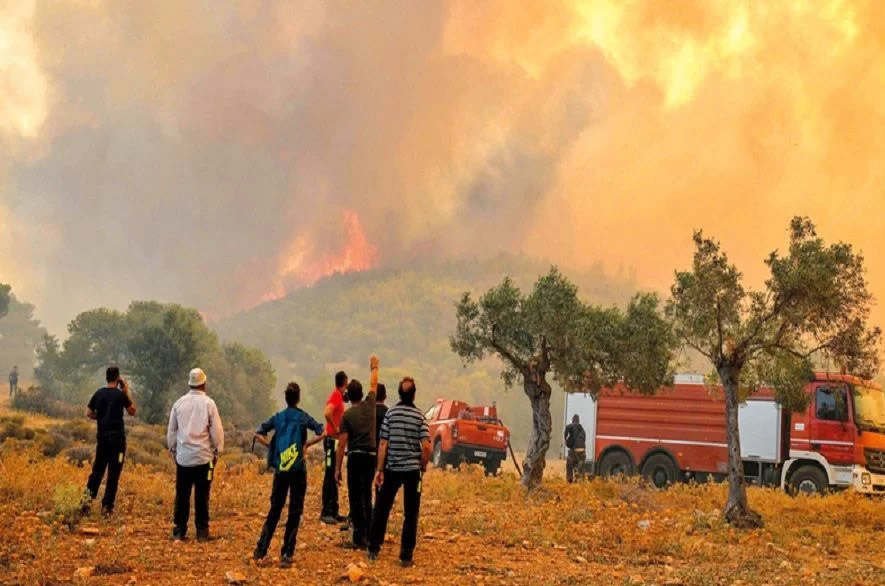 اندلاع 64 حريقا في اليونان خلال 24 ساعة