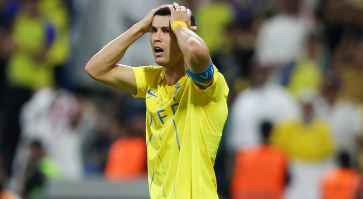رونالدو ينفجر غضبا في وجه حكم مباراة النصر أمام شباب الأهلي