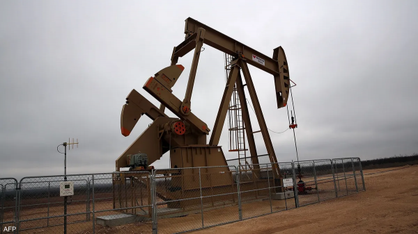 غولدمان ساكس يتوقع ارتفاع النفط إلى 107 دولارات في 2024