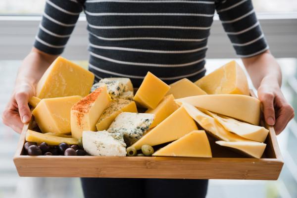أفضل أنواع الجبن للرجيم وطرق دمجها في نظامك الغذائي للتخسيس