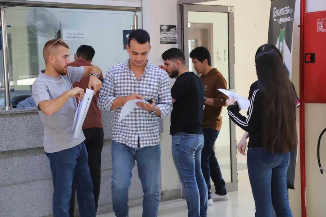وحدة القبول والتسجيل في الأردنية: خلية نحل تعمل على راحة الطلبة