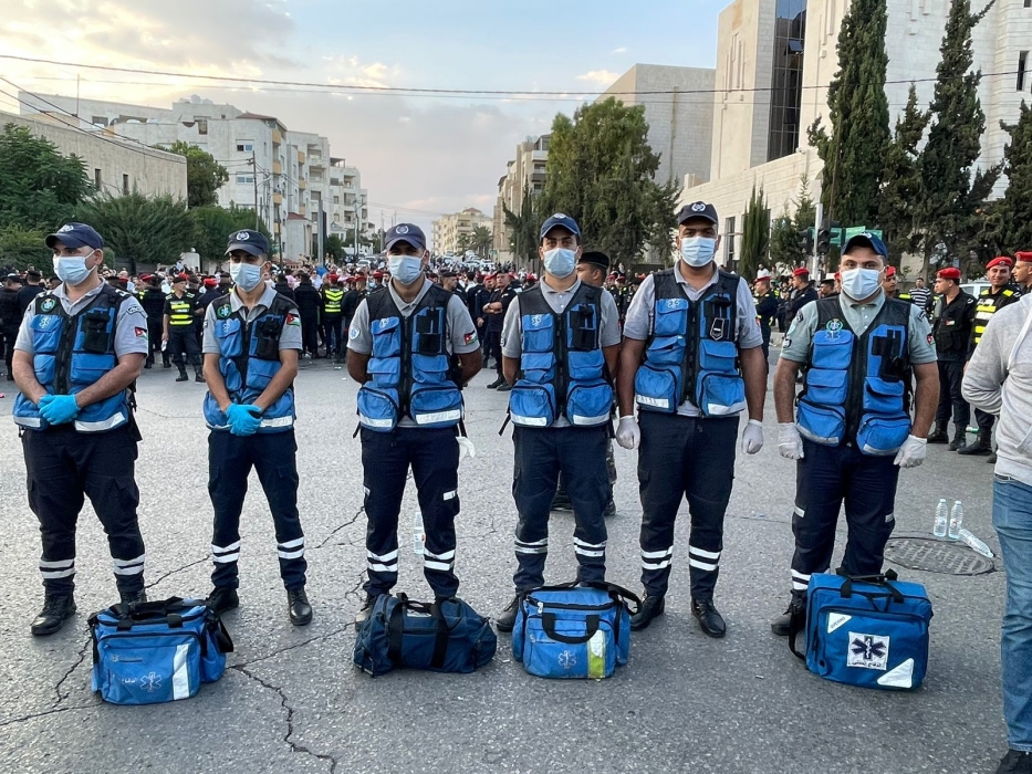 الأمن العام  يقدم رسالتة الانسانية في ساحات الميدان