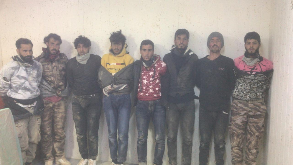 الجيش: المعتقلون من مهربي المخدرات جميعهم يحملون الجنسية السورية