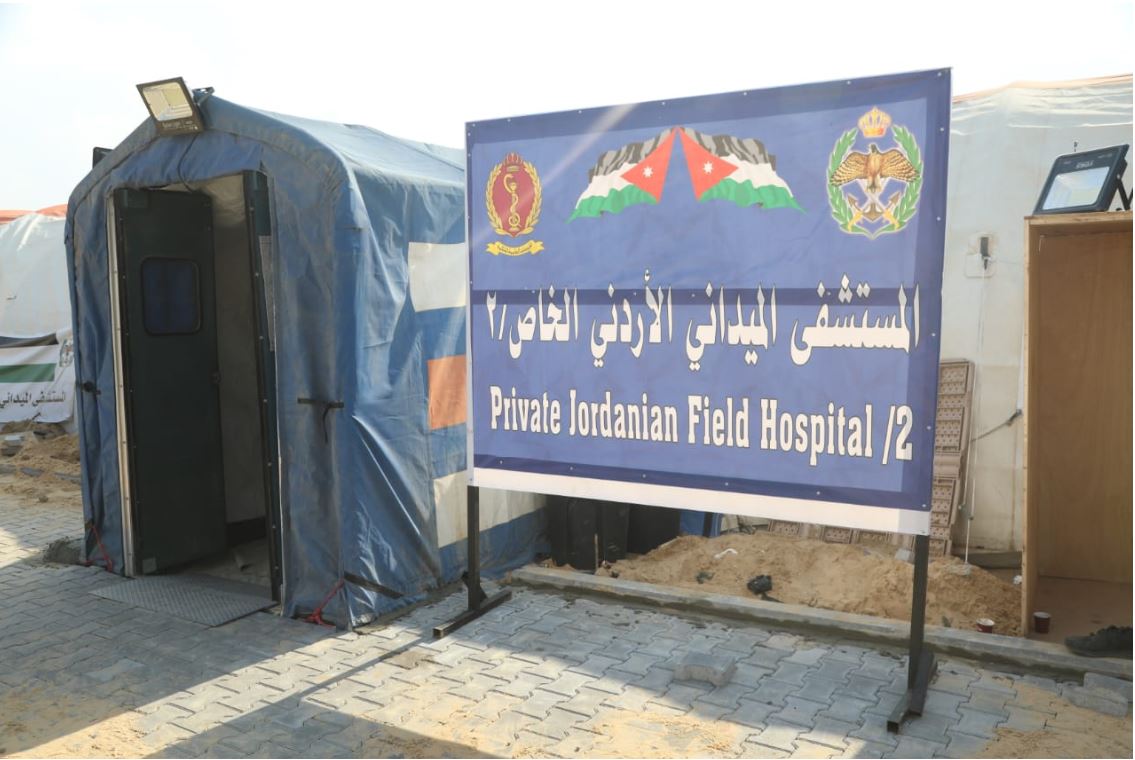 القوات المسلحة تتسلم أجهزة طبية ألمانية للمستشفى الميداني الخاص2 غزة