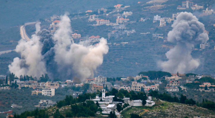 إعلام عبري: رصد إطلاق 24 صاروخا من لبنان