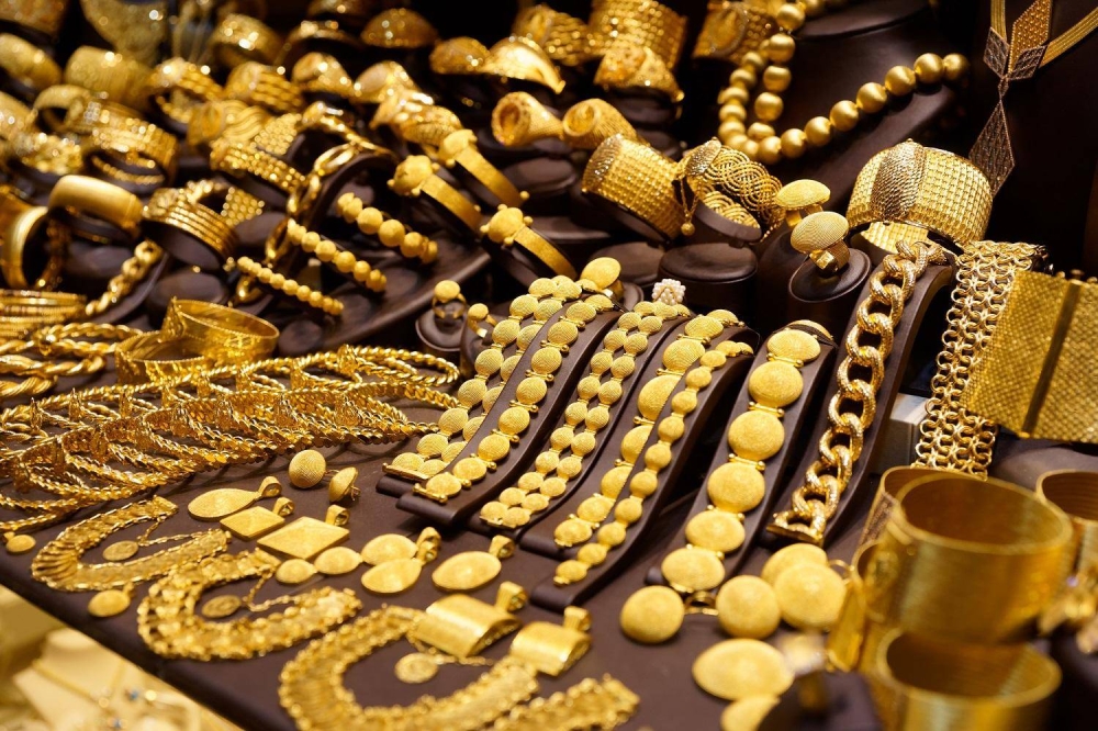 المجوهرات ومحضرات الصيدلة تتصدر سلم الصادرات الوطنية خلال 10 أشهر