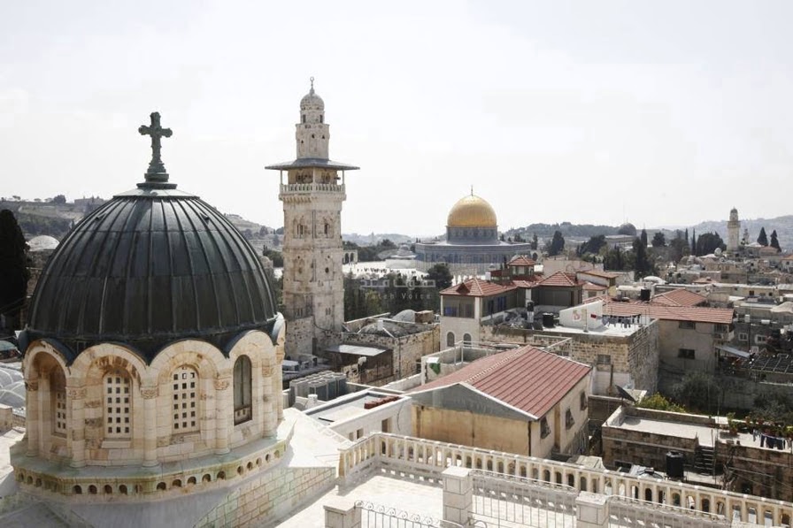 العليا للكنائس: عملية ممنهجة لتهويد الأحياء العربية في القدس
