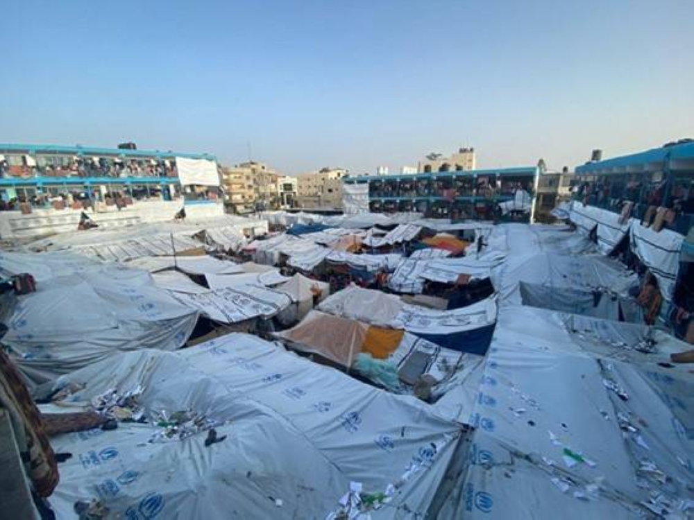 الأونروا: مئات الآلاف من النازحين في غزة يعيشون في العراء