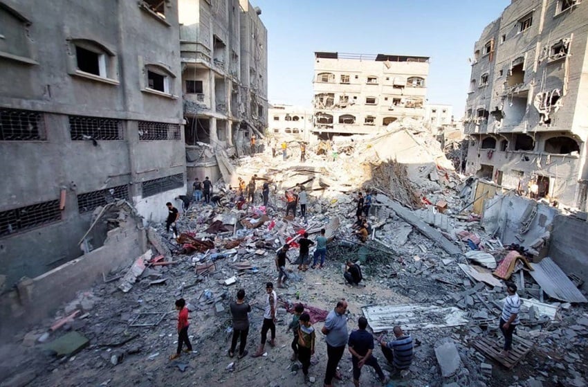 صحة غزة: ارتفاع حصيلة الشهداء جراء العدوان إلى 21978