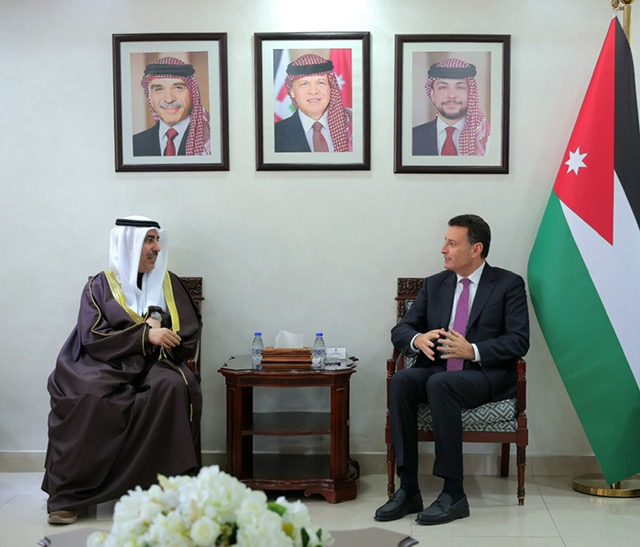 رئيس النواب يلتقي السفير الكويتي