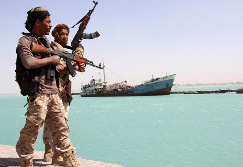 الحوثي يهدد: أي بلد سيشترك في تحالف أمريكا سيفقد أمنه البحري
