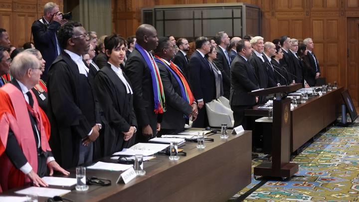 50 محامياً بجنوب إفريقيا يعتزمون مقاضاة واشنطن ولندن