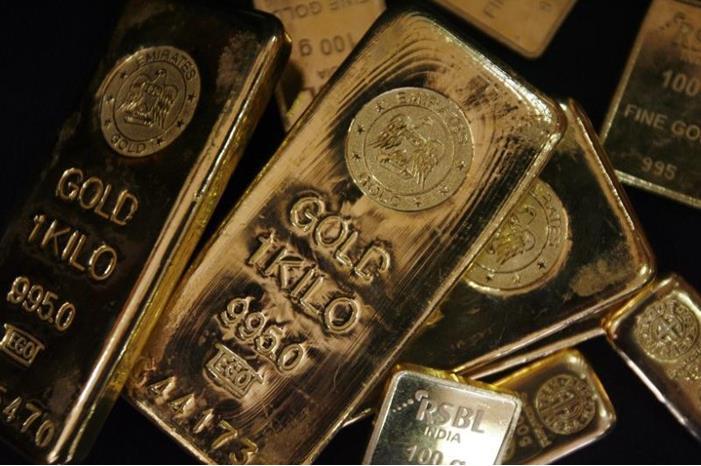 الذهب يستقر عالمياً بعد تراجع الآمال في خفض أسعار الفائدة