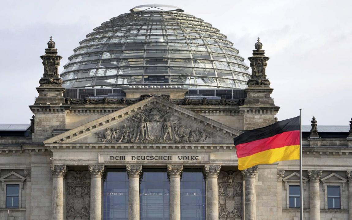 ألمانيا تتبنى قانونًا يسمح بتعدد الجنسيات