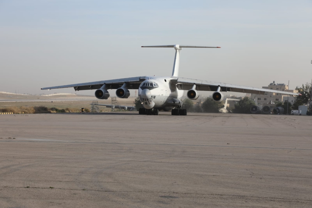 القوات المسلحة ترسل طائرة مساعدات طبية إلى غزة