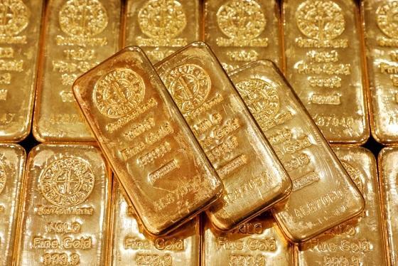 الذهب عالمياً يتجه لتكبد ثاني خسارة أسبوعية