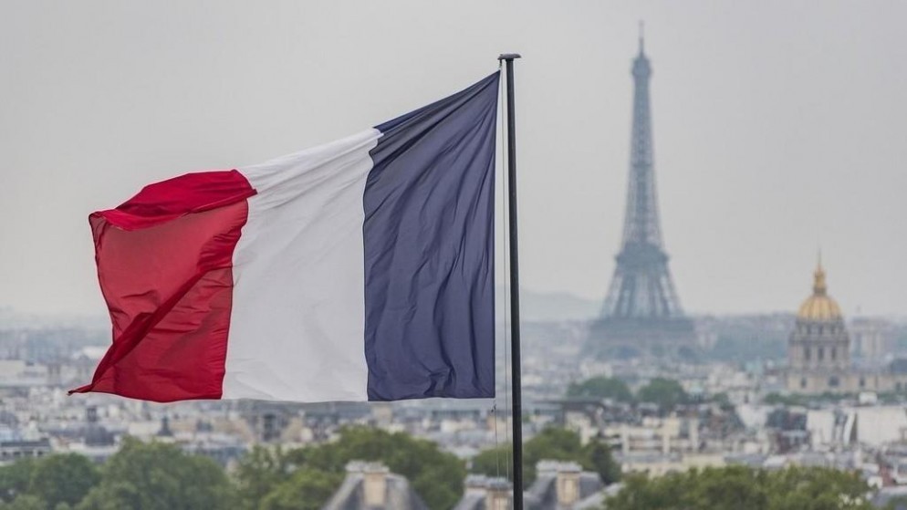إصابة عدة أشخاص إثر هجوم بسكين في محطة في باريس