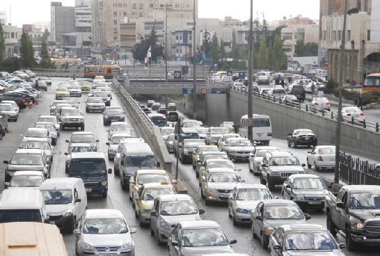 أزمة سير خانقة في شوارع عمان بالتزامن مع انطلاق مباراة النشامى