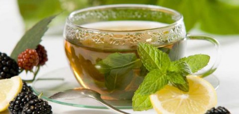 فوائد الشاي الأخضر للبشرة قبل النوم: طرق استخدامه وفوائده الصحية