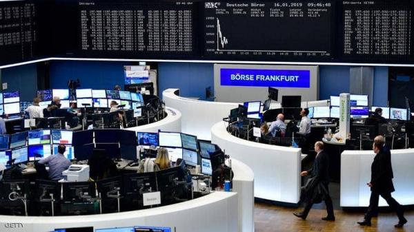 خفض توقعات النمو في فرنسا يهبط بالأسهم الأوروبية