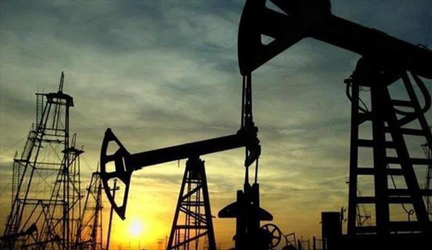 النفط عالمياً يرتفع وسط هجمات البحر الأحمر وضعف توقعات خفض الفائدة