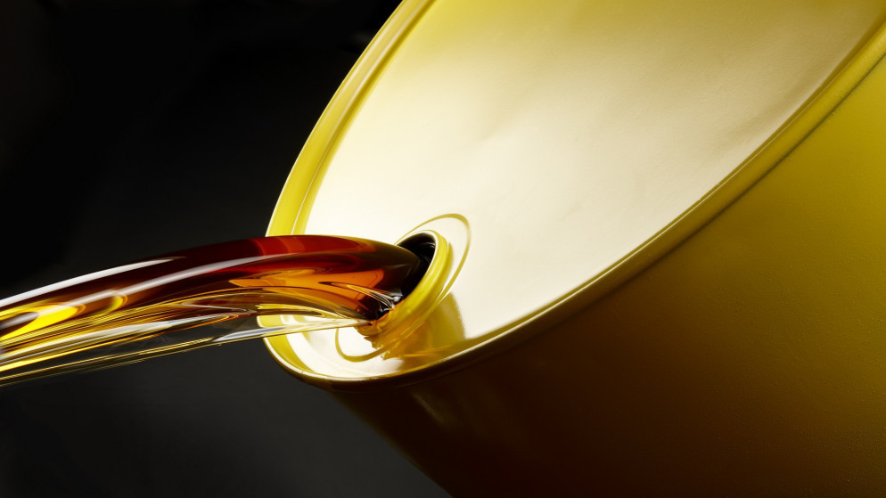 الإمارات تعلن تمديد خفض إنتاجها النفطي 3 أشهر