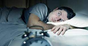 النوم أقل من 6 ساعات يزيد خطر السكري