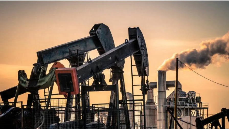 ارتفاع أسعار النفط وسط زيادة الطلب