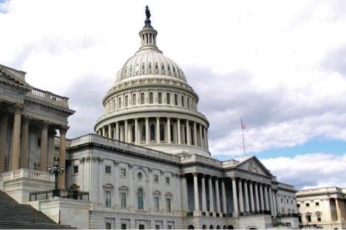 الشيوخ الأمريكي يقر مشروع قانون الإنفاق لتجنب إغلاق جزئي للحكومة