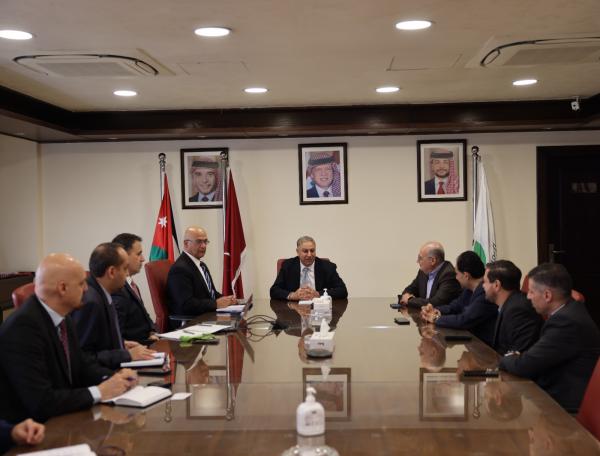 البوتاس العربية تستعرض إنجازاتها وخططها في لقاء مع مجلس إدارة الاستثمارات الحكومية