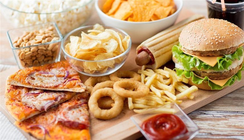 دراسة: الأطعمة فائقة المعالجة ضارة بالصحة العقلية