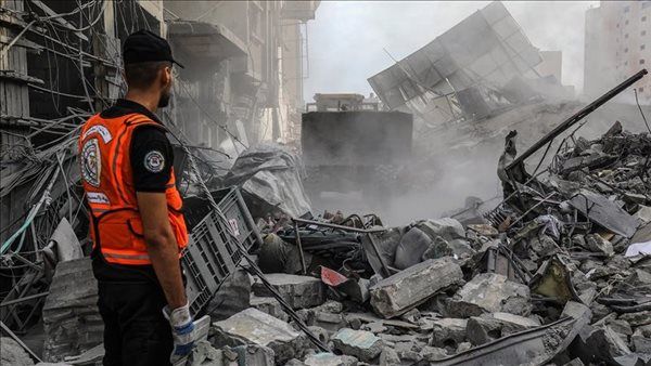 الدفاع المدني بغزة: الاحتلال قتل 65 من طواقمنا