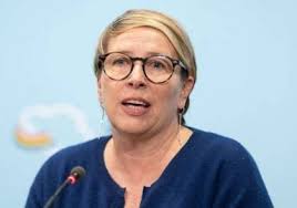 وزيرة بلجيكية تدعو لمحاسبة إسرائيل على قتل إغاثيين بغزة